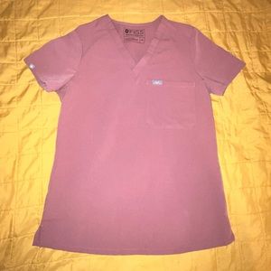 FIGS Women’s Catarina Scrub Top, XS in Mauve